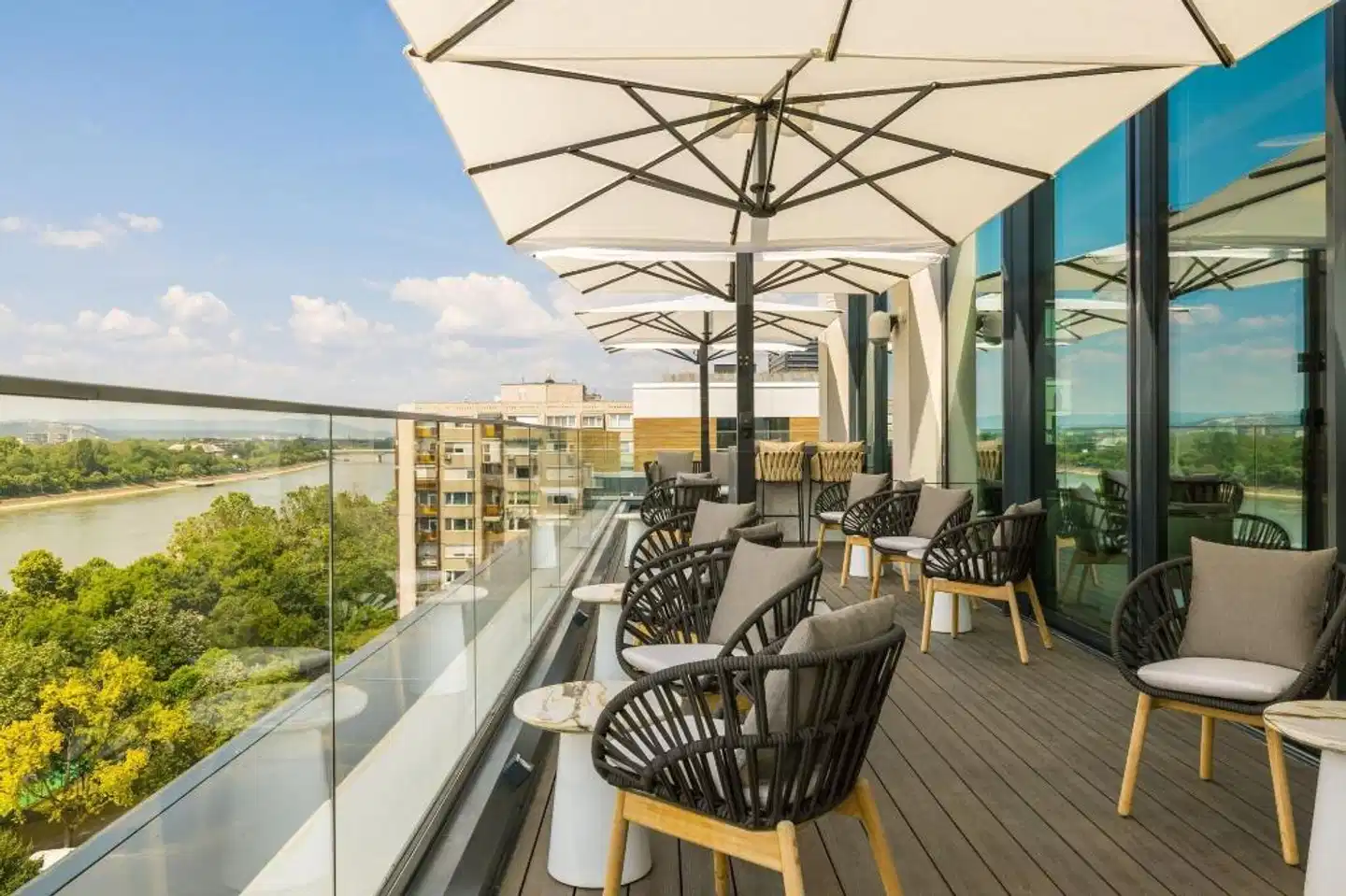 Four Points by Sheraton Budapest Danube Terrasse