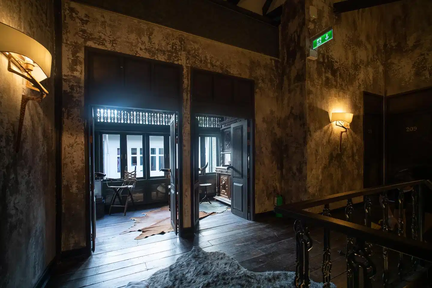 Baan Tuk Din Hotel Lobby