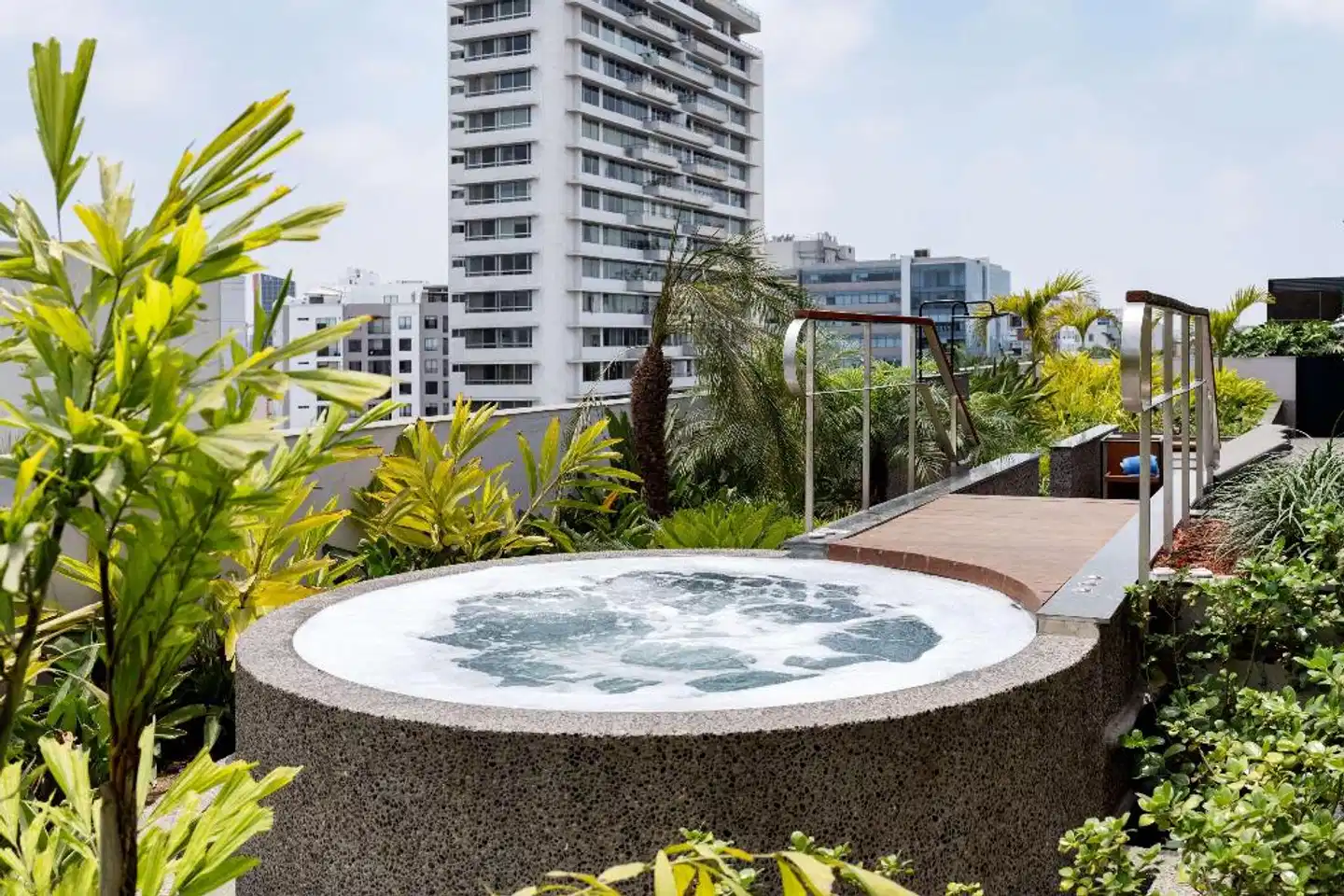 DoubleTree by Hilton Lima San Isidro Aussenansicht