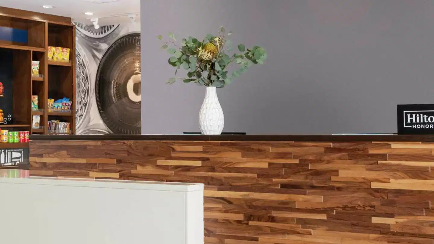 Hampton by hilton Cusco Lobby