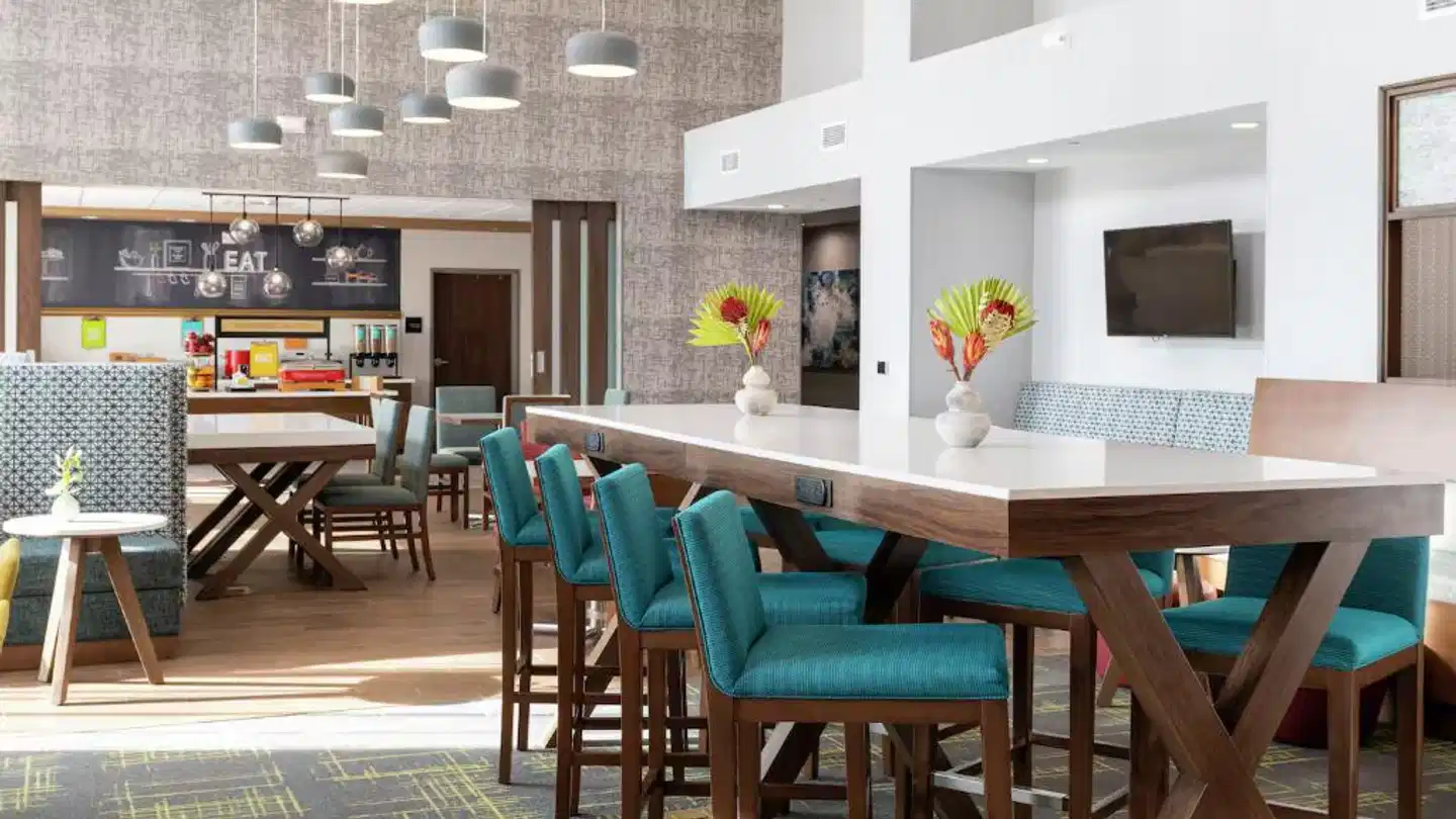 Hampton by hilton Cusco Bar