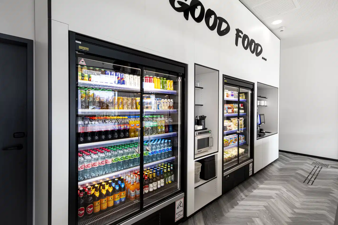 LOGINN Hotel Köln Airport Bar