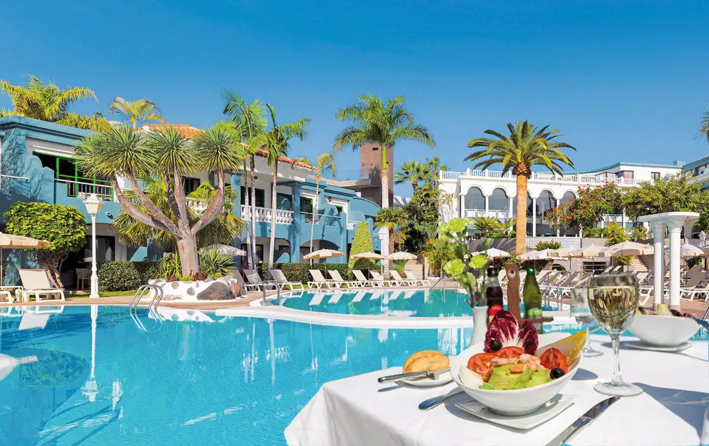 ADRIAN Hoteles Colón Guanahaní Pool