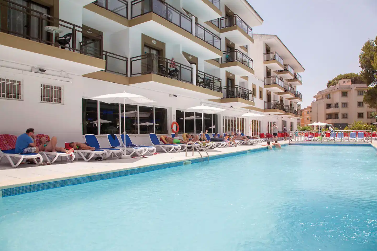 Guya Wave Aussenansicht