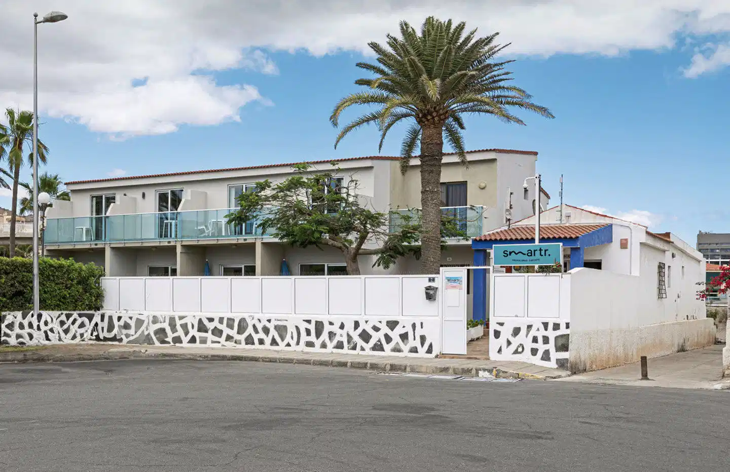 SMARTR Maspalomas Corinto Aussenansicht