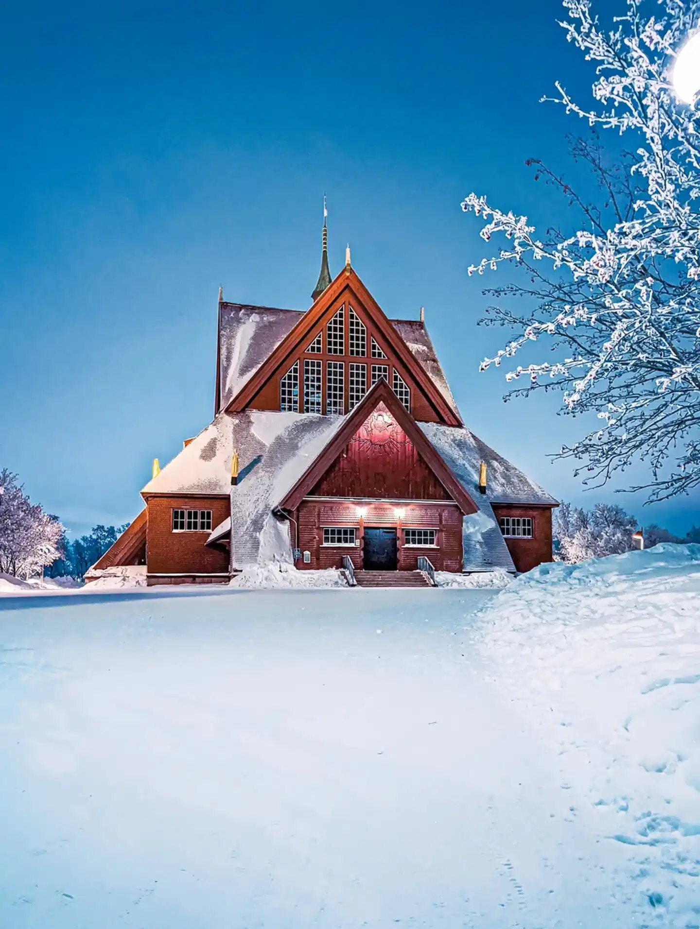 Perlen unter dem Polarlicht Aussenansicht