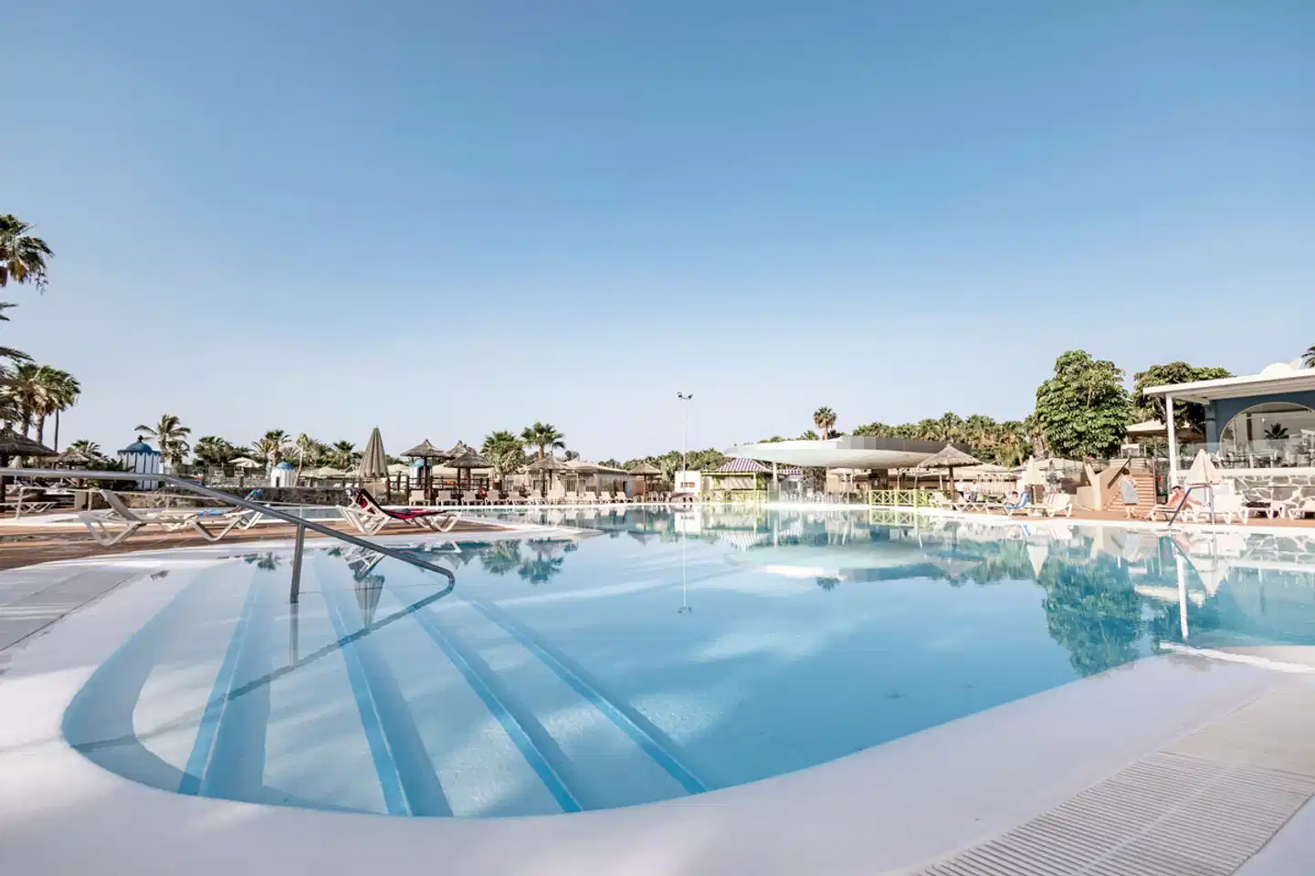 Caybeach Princess Pool