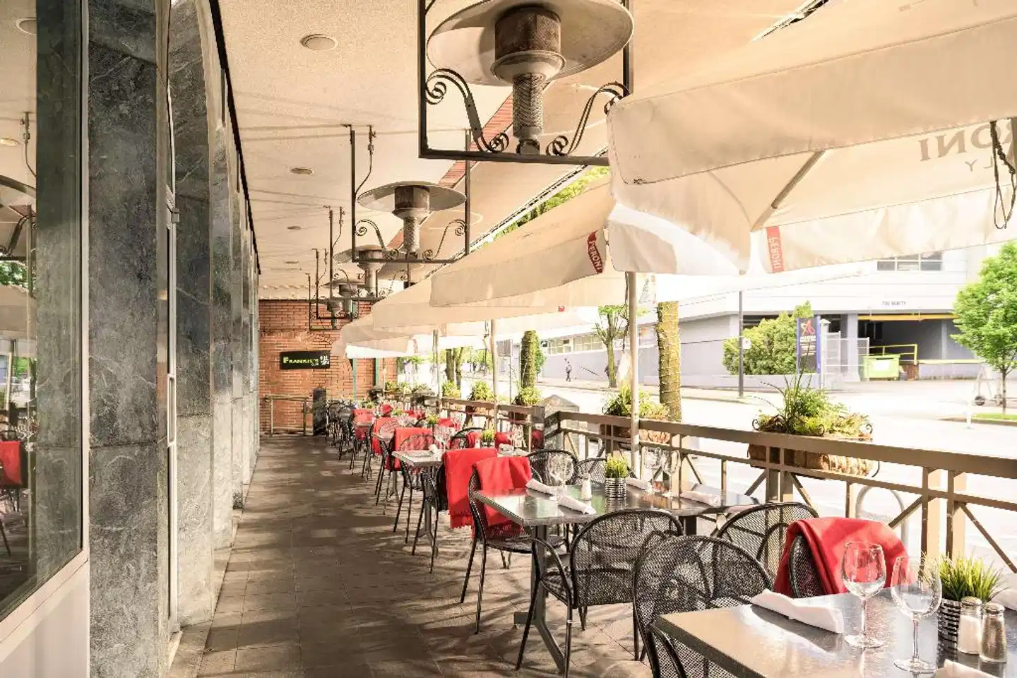 Georgian Court Hotel Bar