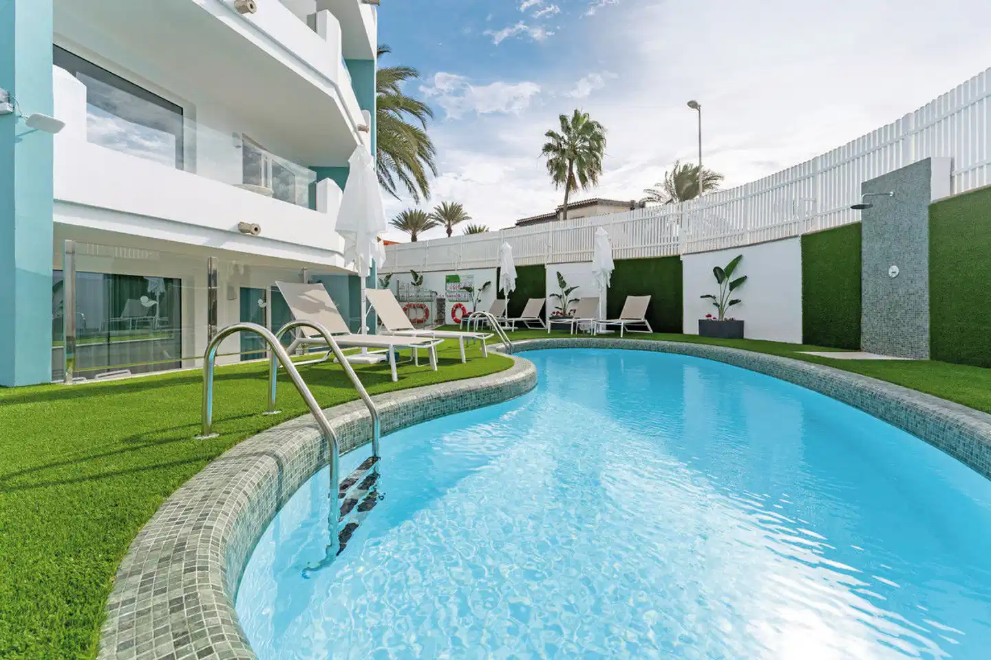 Los Caribes II Wellness