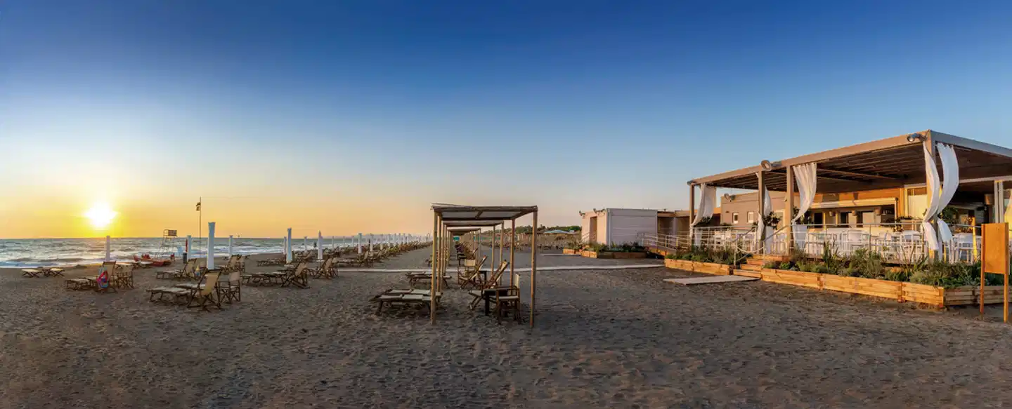 Tombolo Talasso Resort Aussenansicht