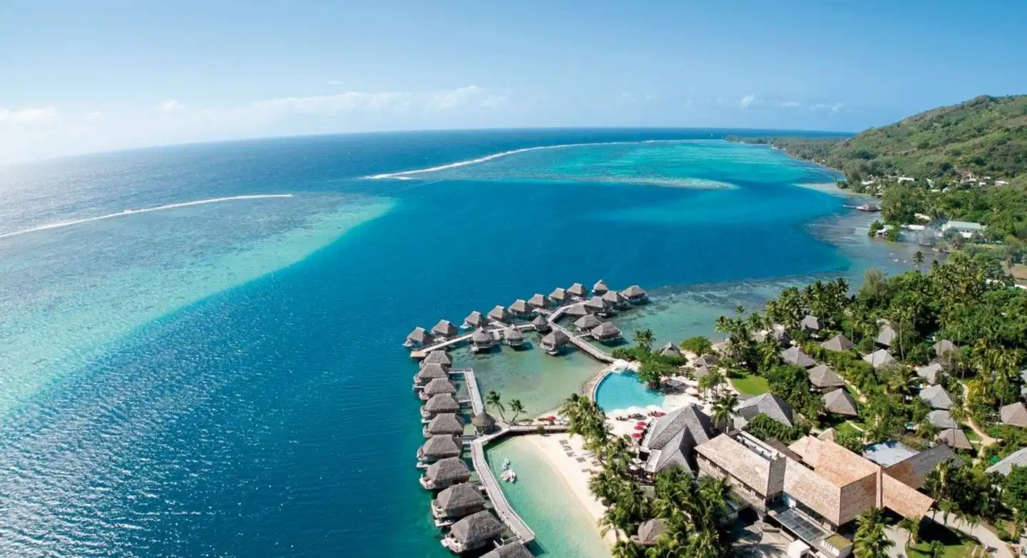 Manava Beach Resort & Spa Moorea Aussenansicht