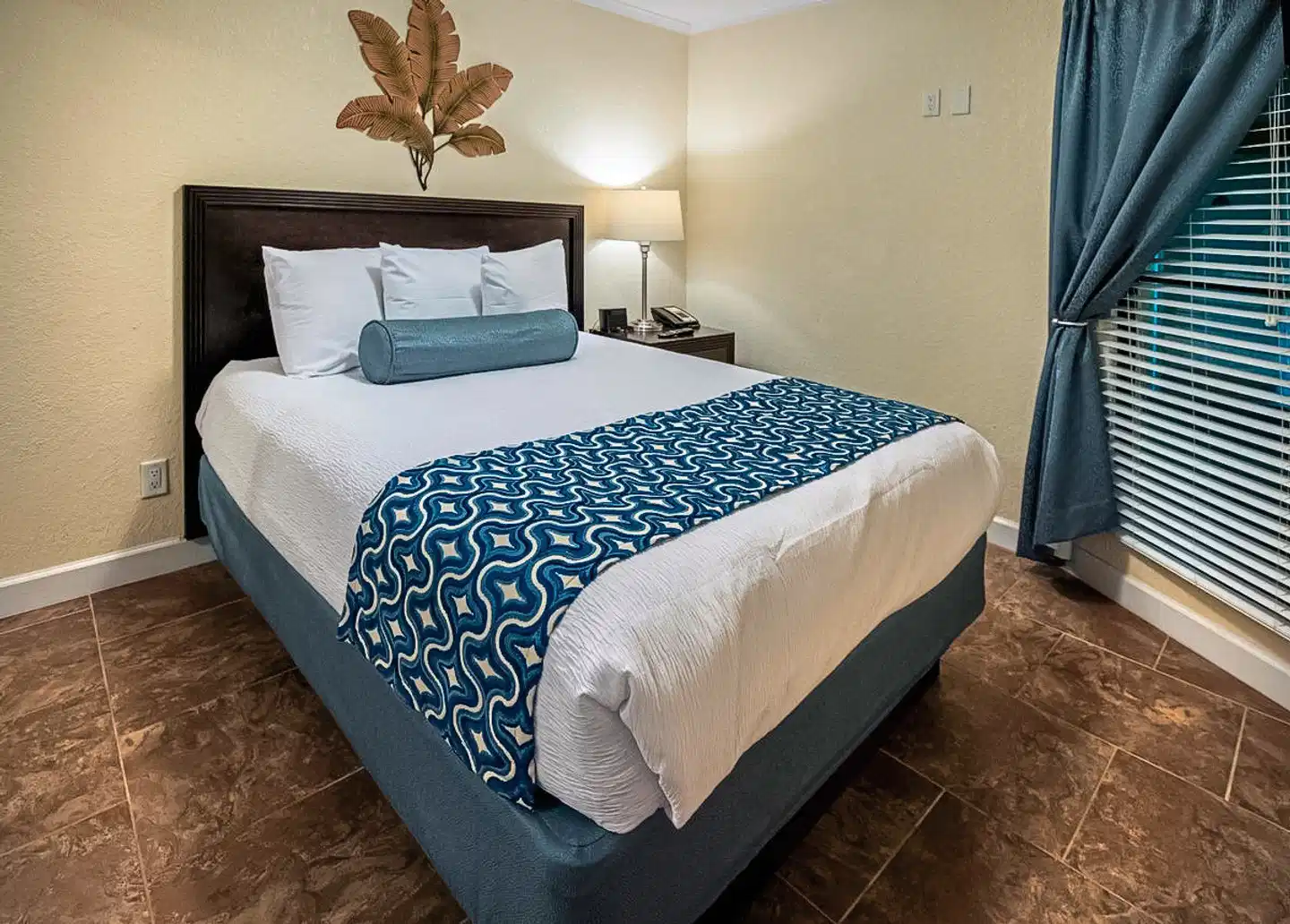 Sailport Waterfront Suites Wohnbeispiel