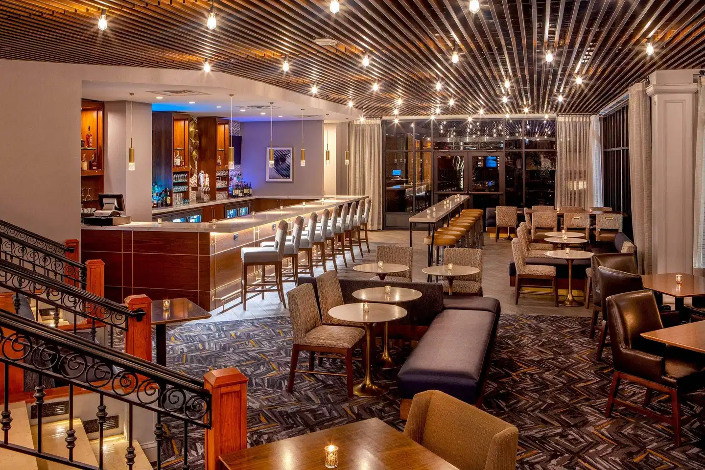 Sheraton Music City Hotel Bar