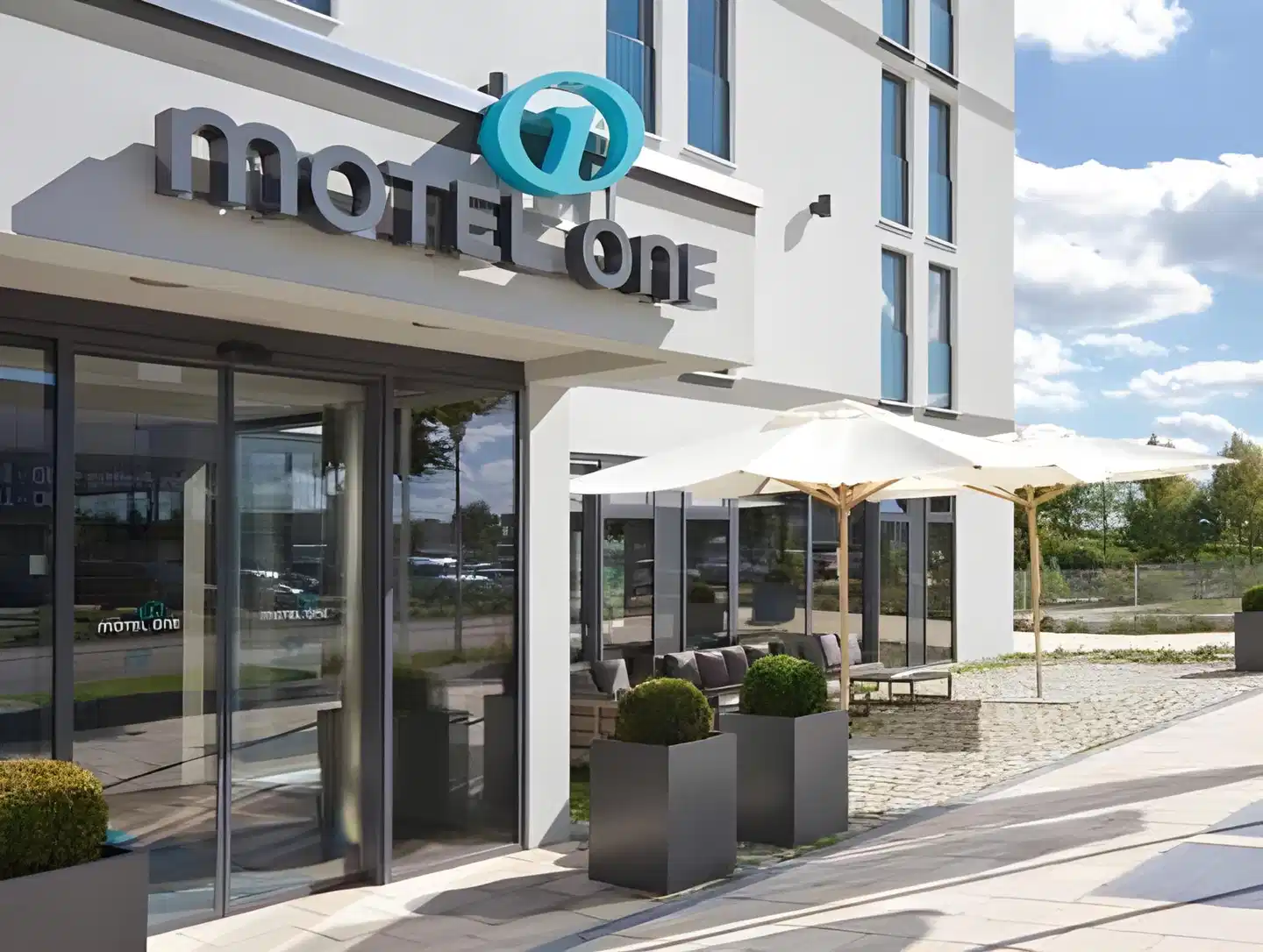 Motel One München-Garching Aussenansicht
