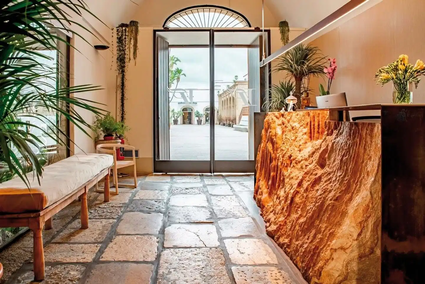 Villa Favorita Hotel e Resort Lobby