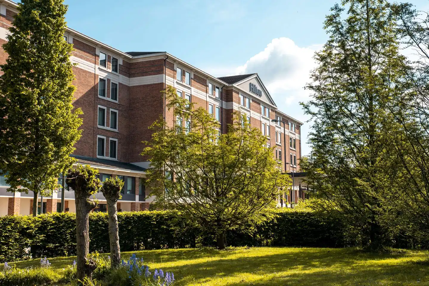 Hilton London Heathrow Airport Terminal 5 Aussenansicht