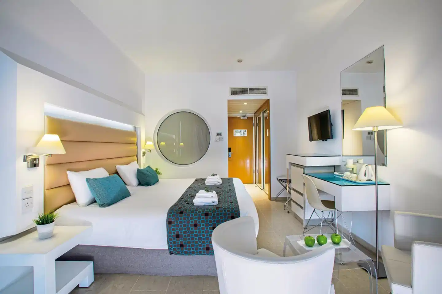 Leonardo Cypria Bay Wohnbeispiel