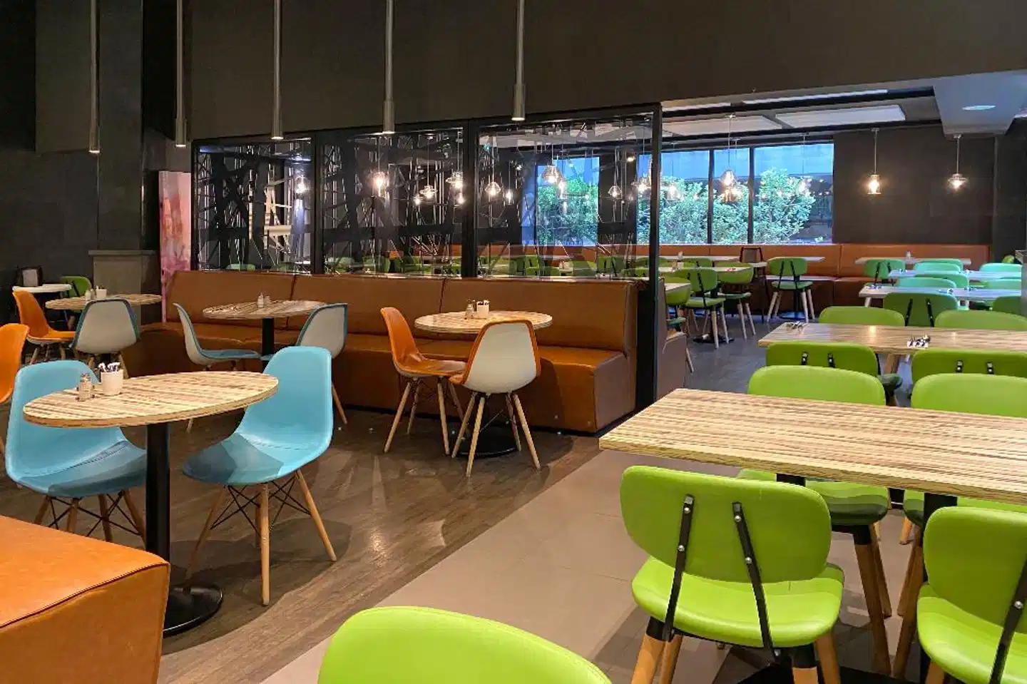 XO Hotels Couture Bar