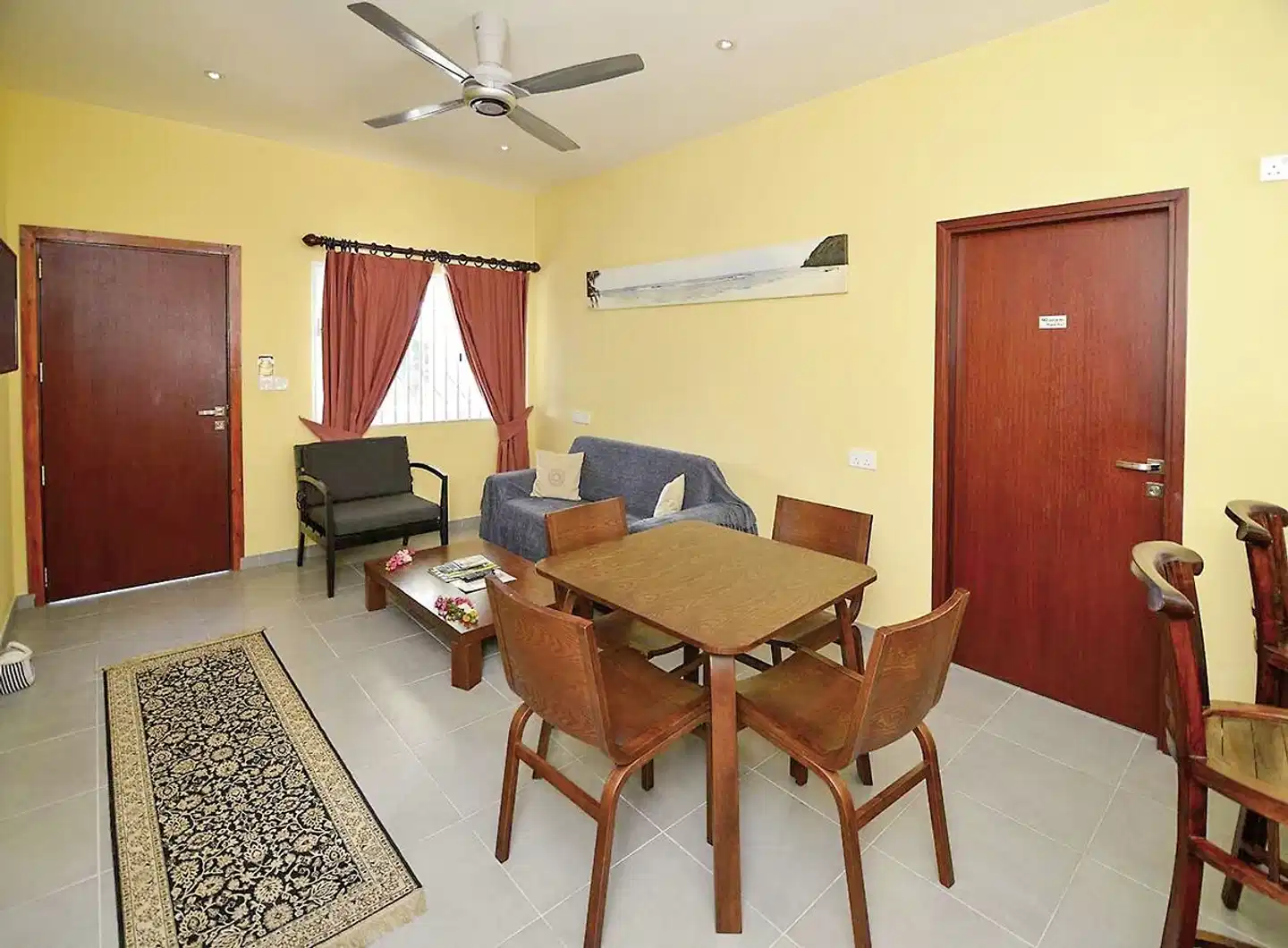 Surfers Beach Self Catering Chalets Wohnbeispiel