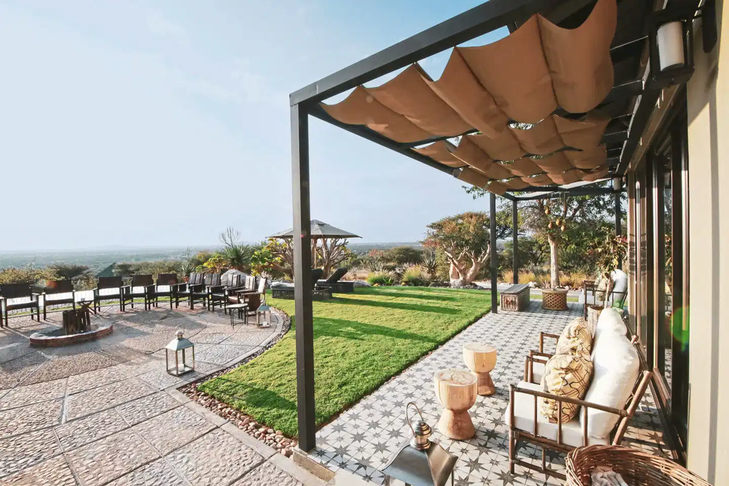 Otjiwa Safari Lodge Terrasse
