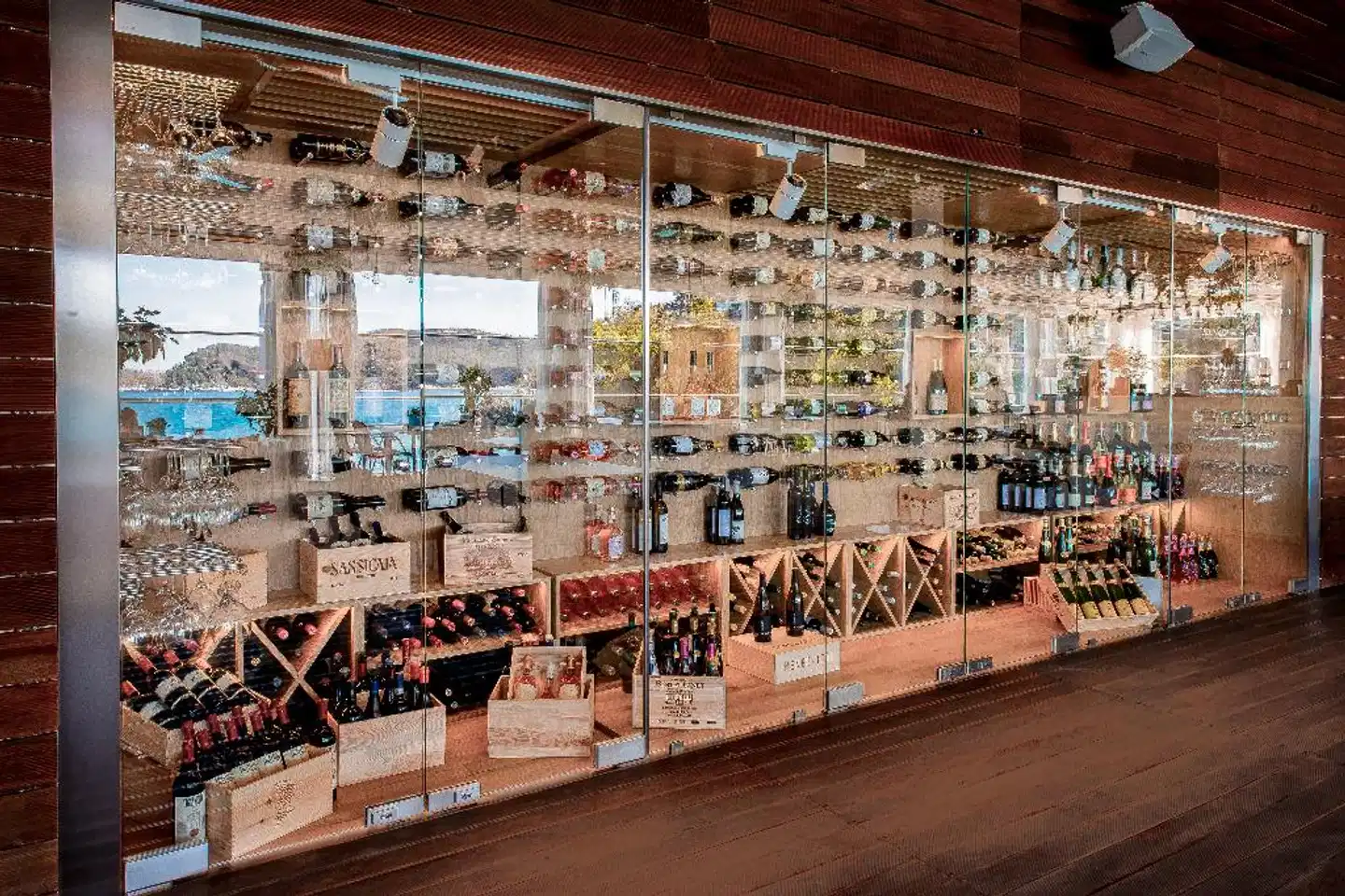 Dukley Hotel & Resort Bar