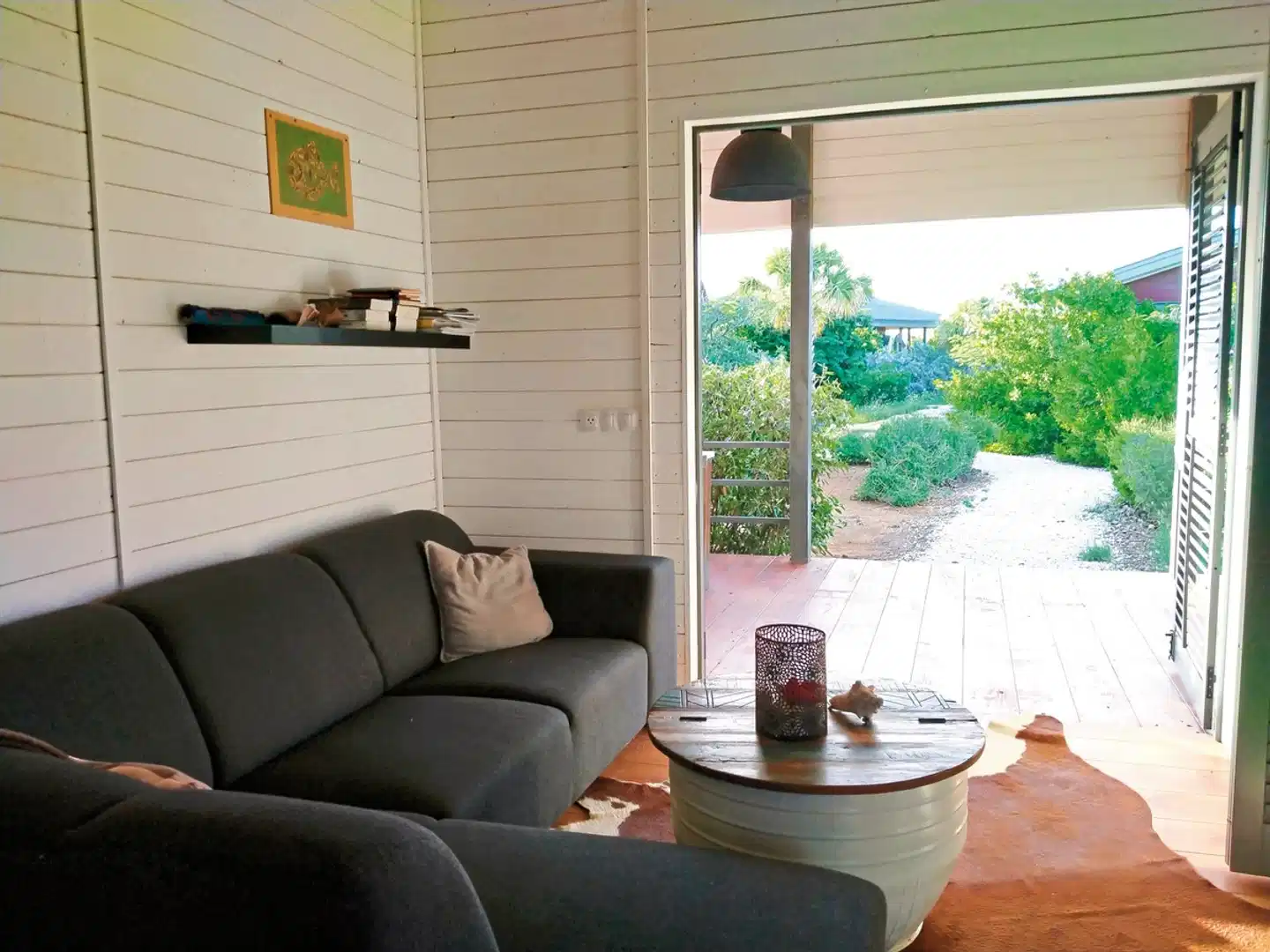 Red Palm Village Lobby