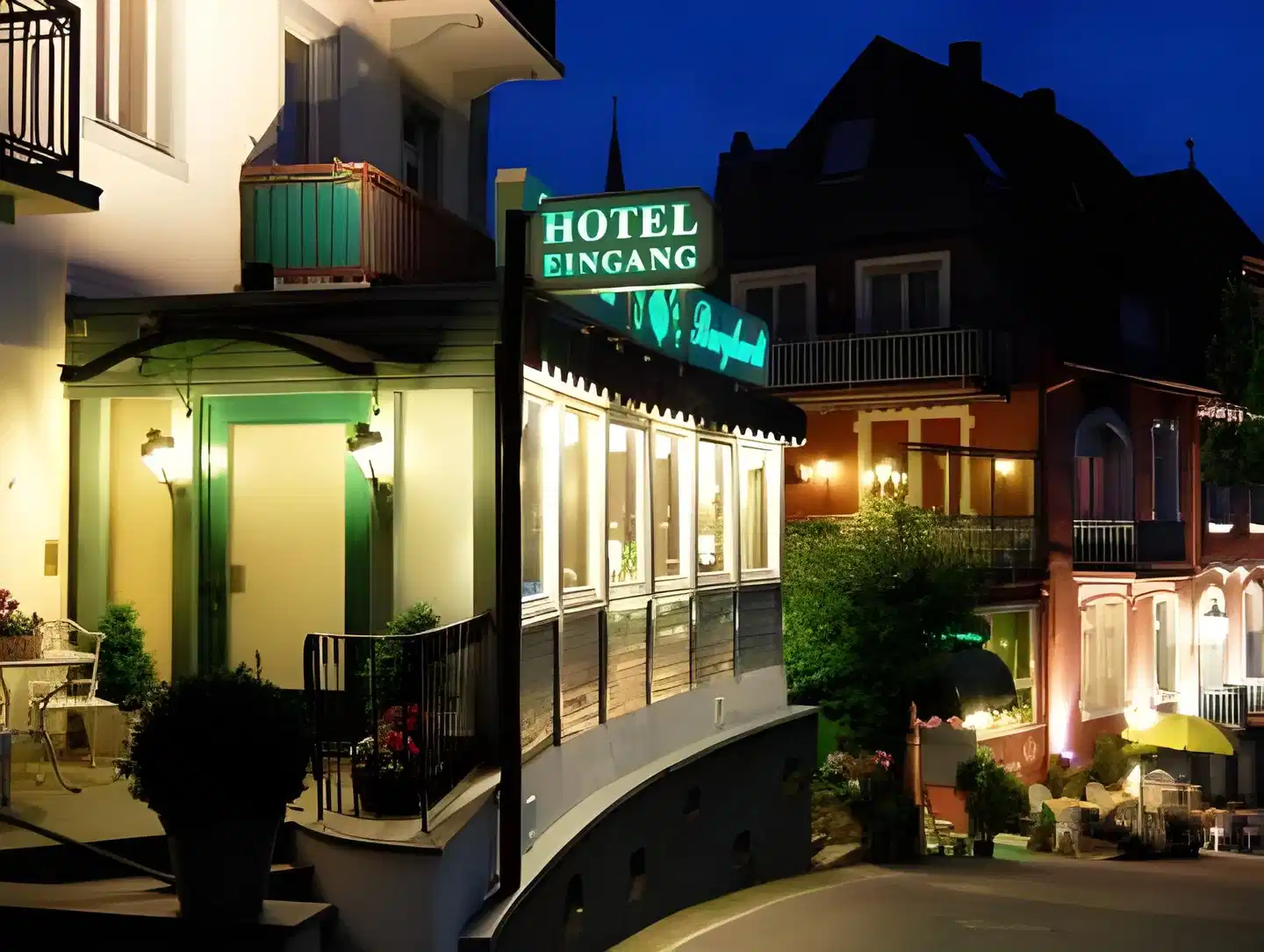 Eberhardt-Burghardt Terrasse