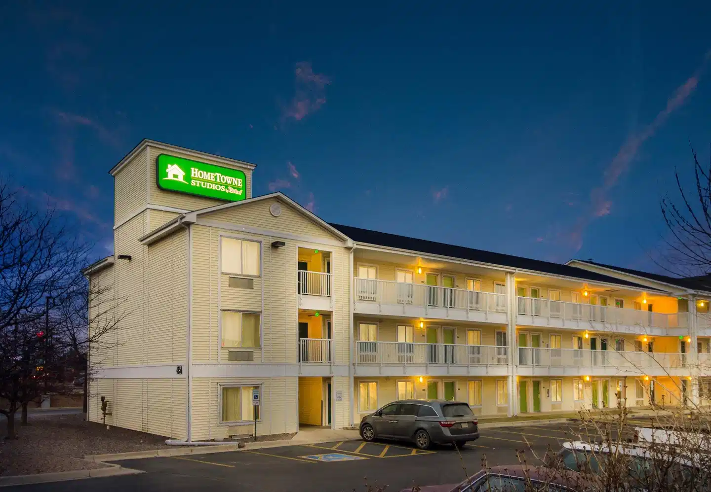 HomeTowne Studios Denver - Glendale/ Cherry Creek Aussenansicht