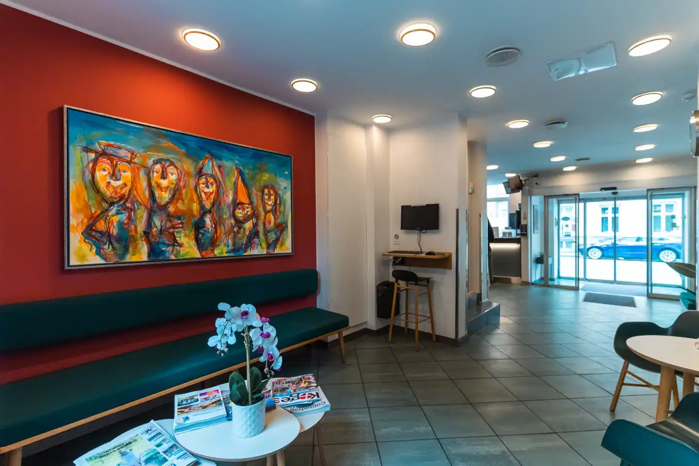 Go Hotel Ansgar Lobby