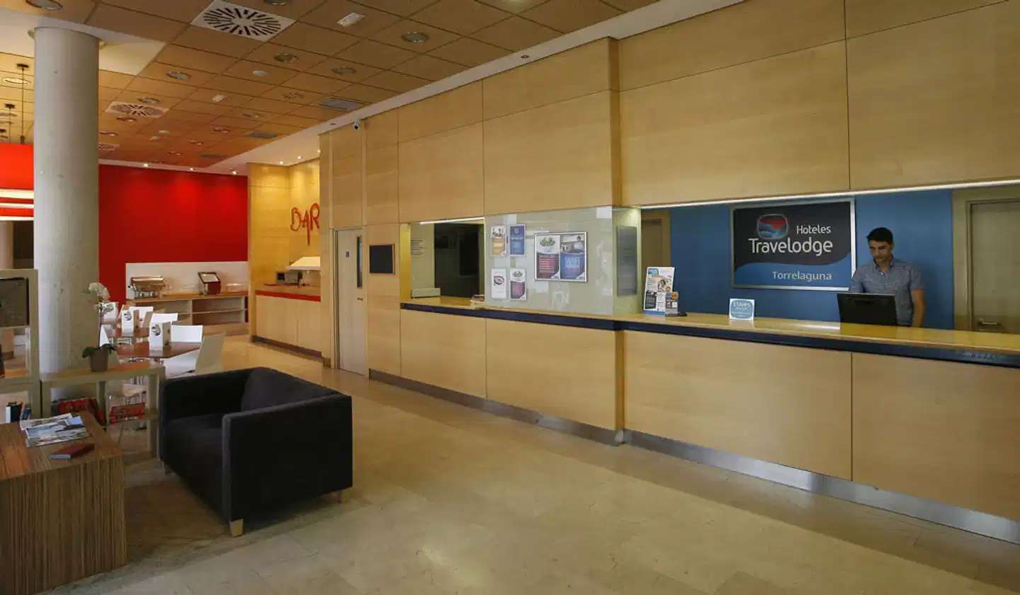 Travelodge Torrelaguna Lobby