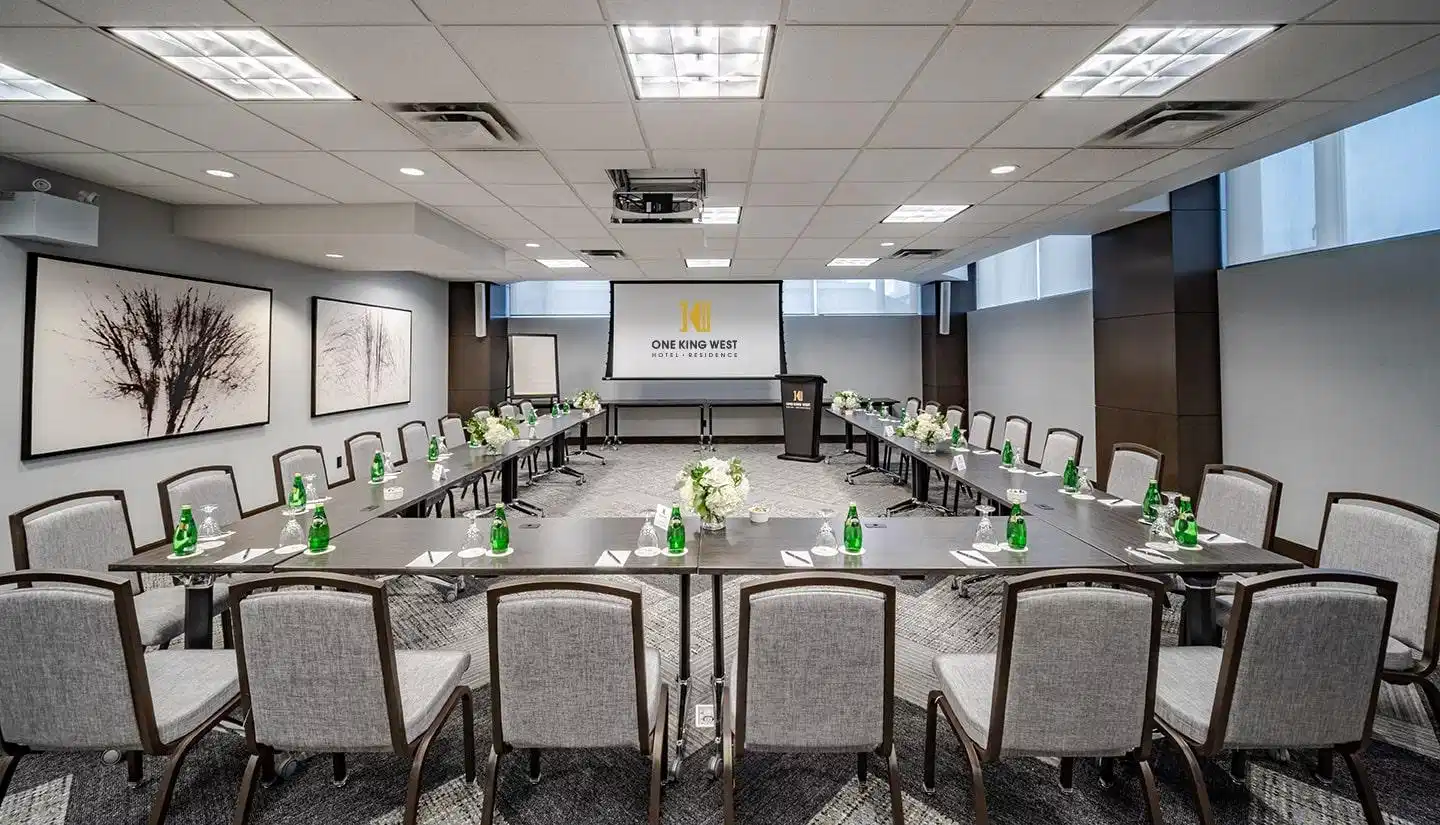 One King West Hotel and Residence Konferenz