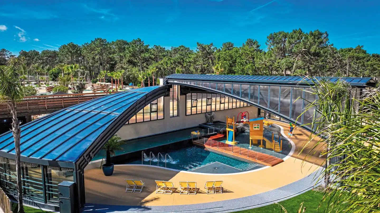 Airotel de la Côte d'Argent Pool