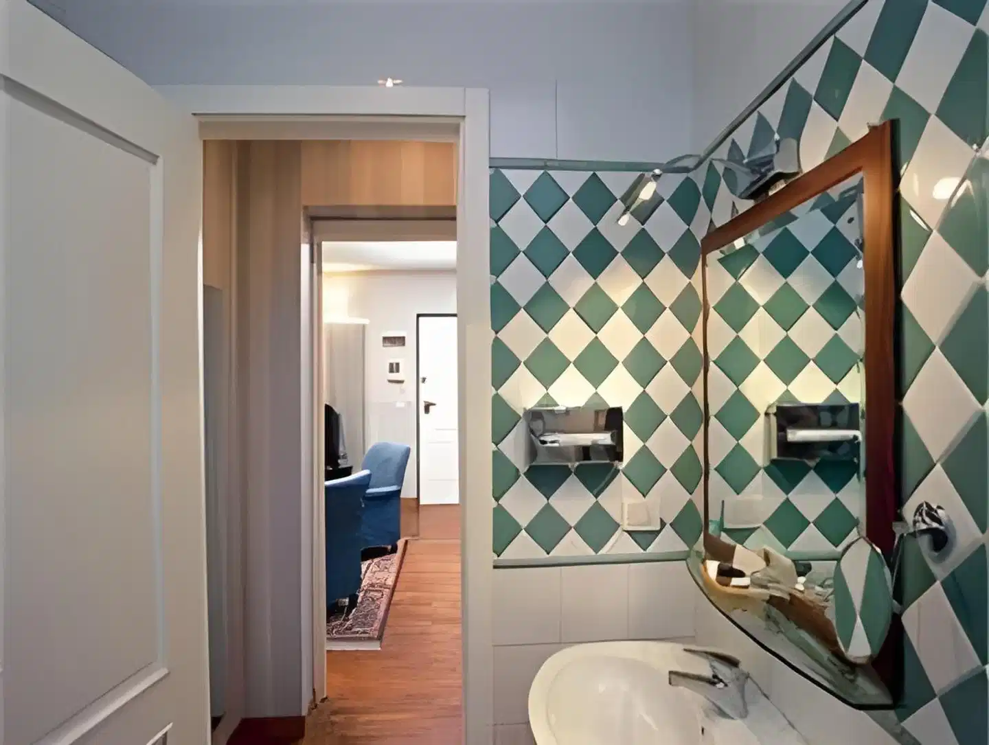 Ostello Bello Bologna Badezimmer