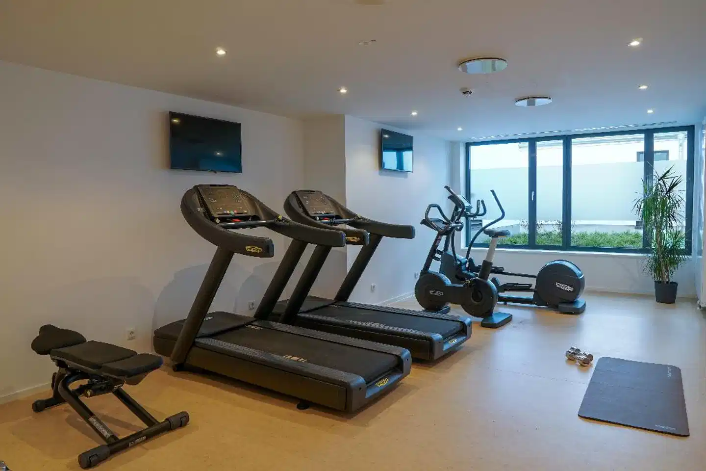 Holiday Inn Munich - Leuchtenbergring Sport und Entertainment