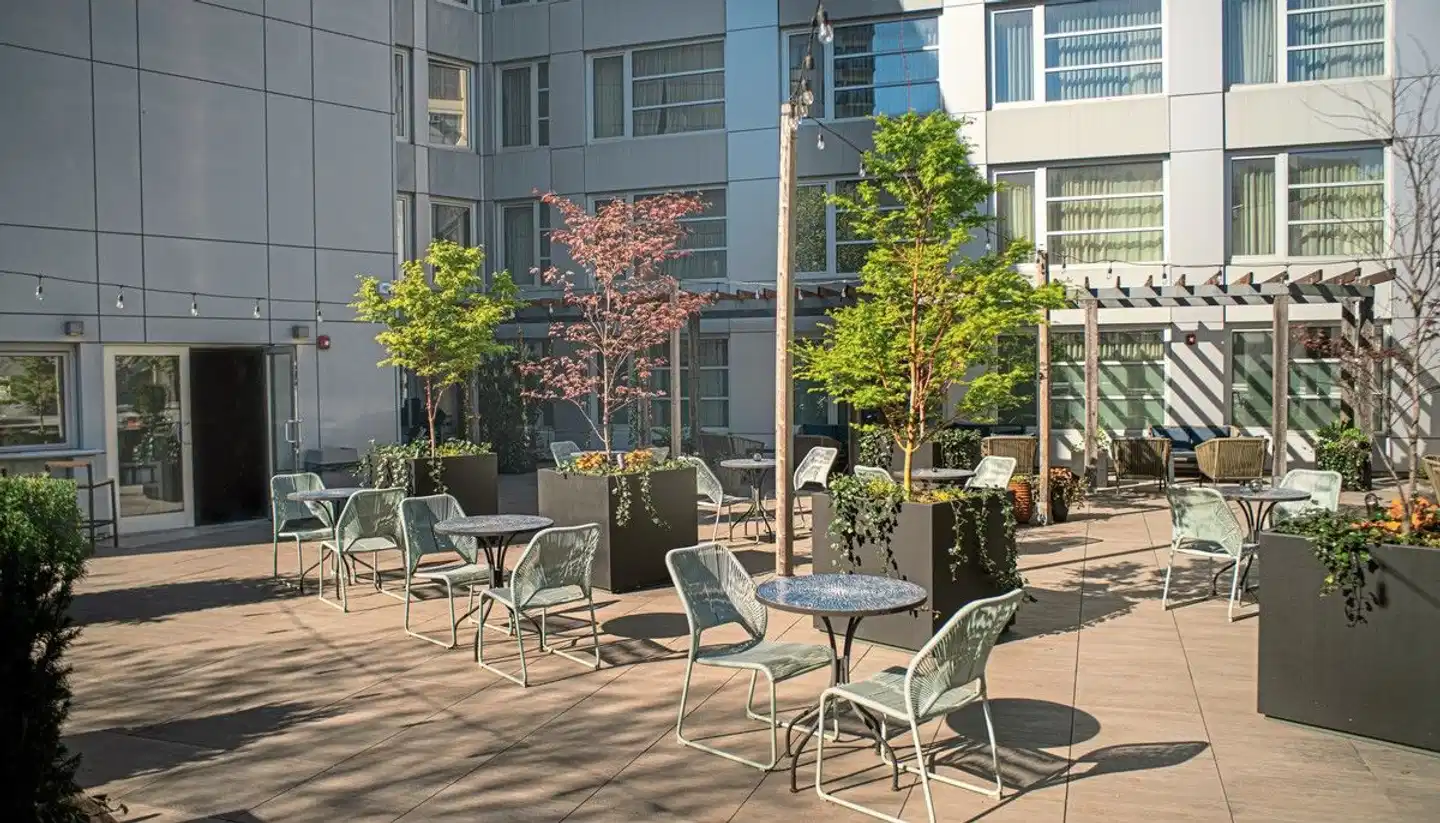 The Tillary Hotel Terrasse