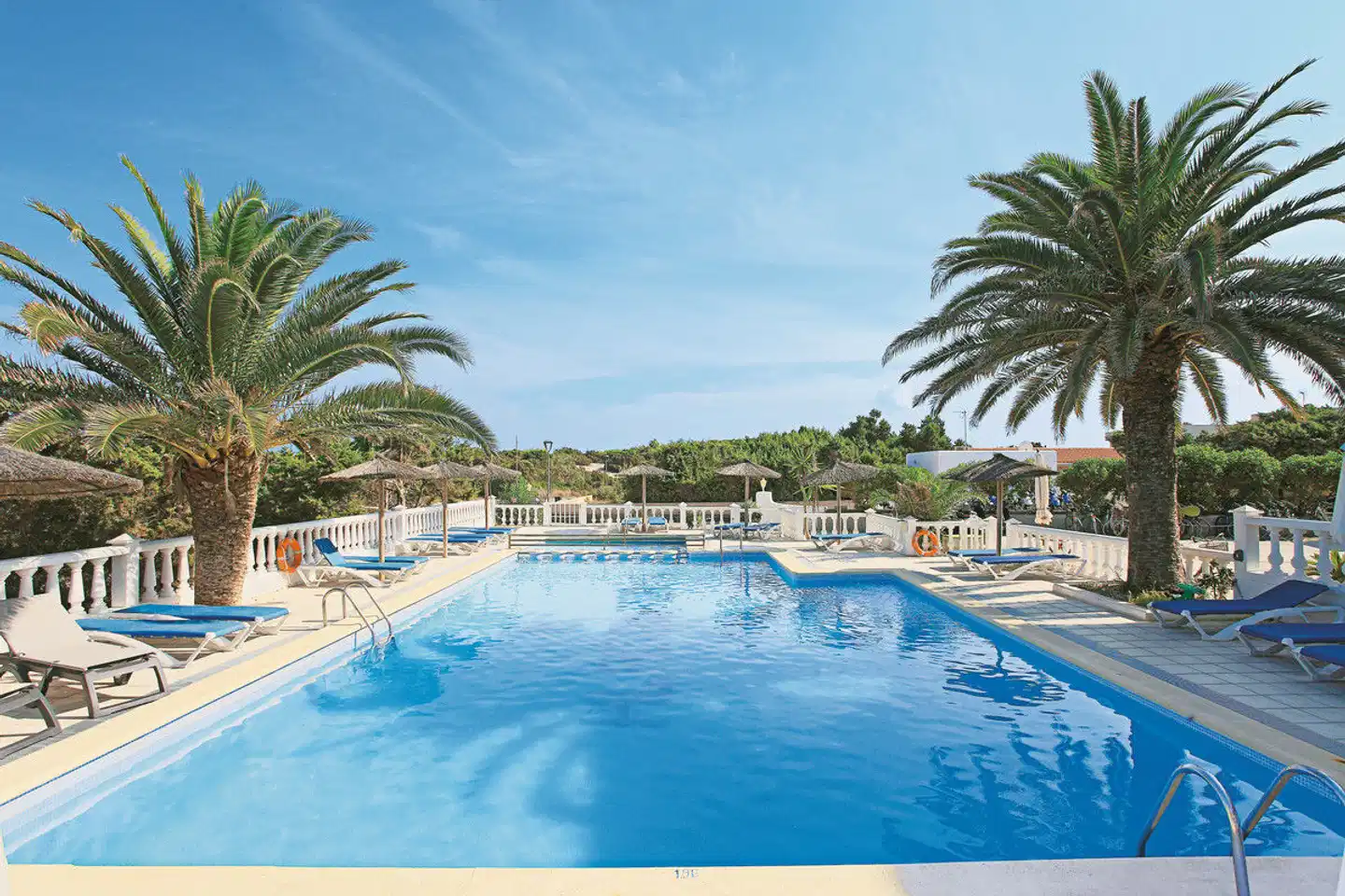 Lago Playa Resort Pool