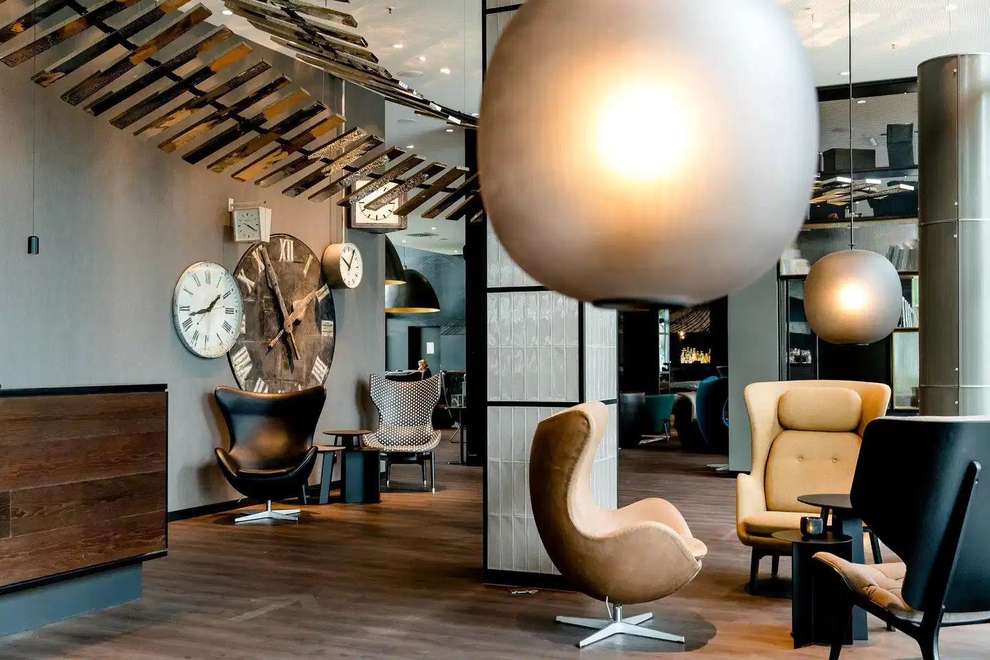 Motel One Berlin-Hauptbahnhof Lobby