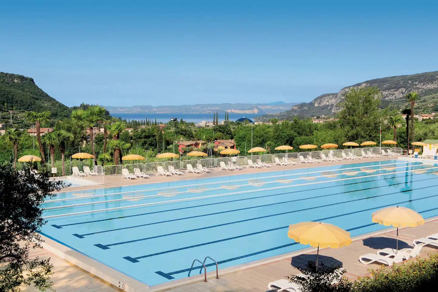 Poiano Garda Resort - Poiano Apartments Pool