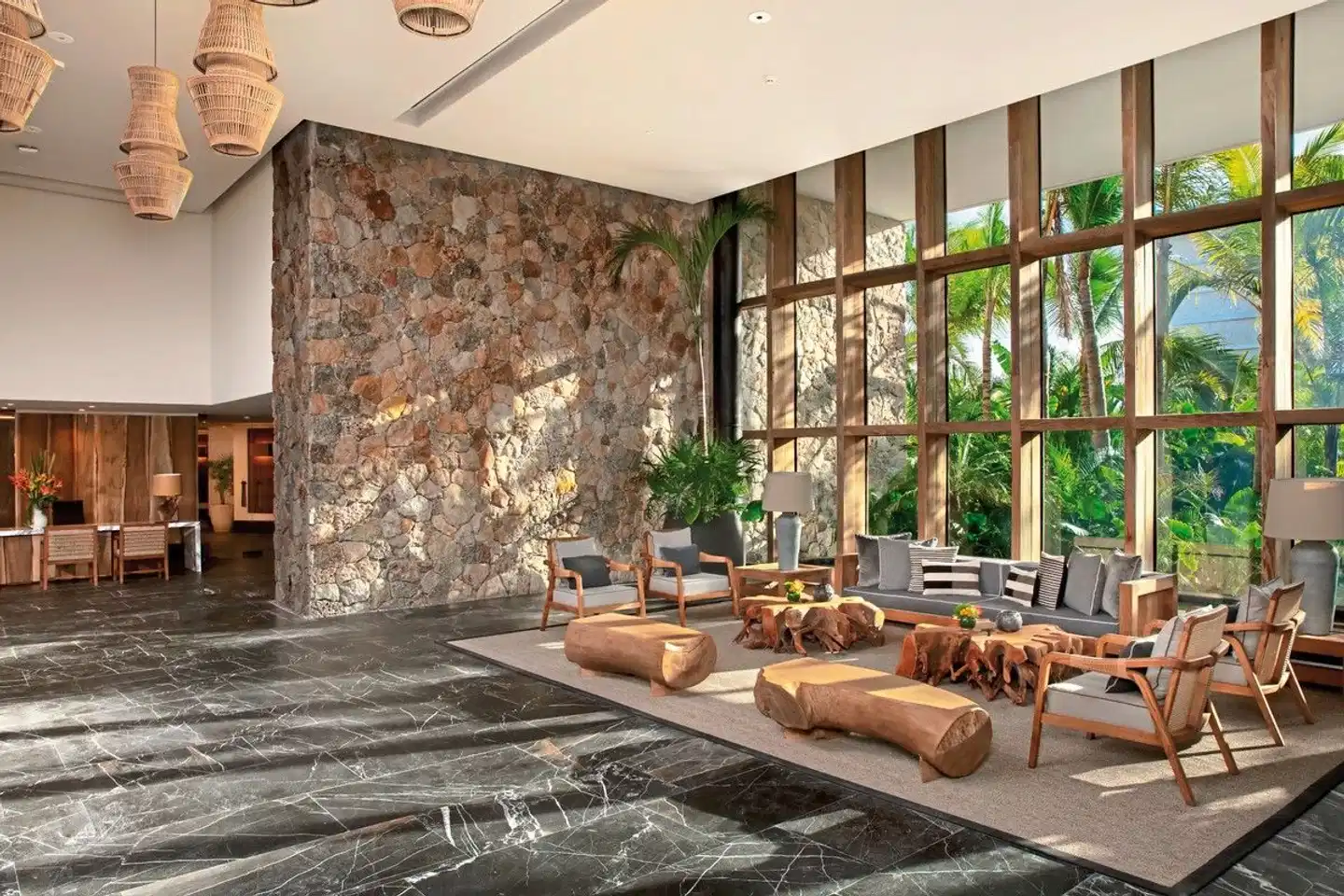 Impression Moxché by Secrets Lobby