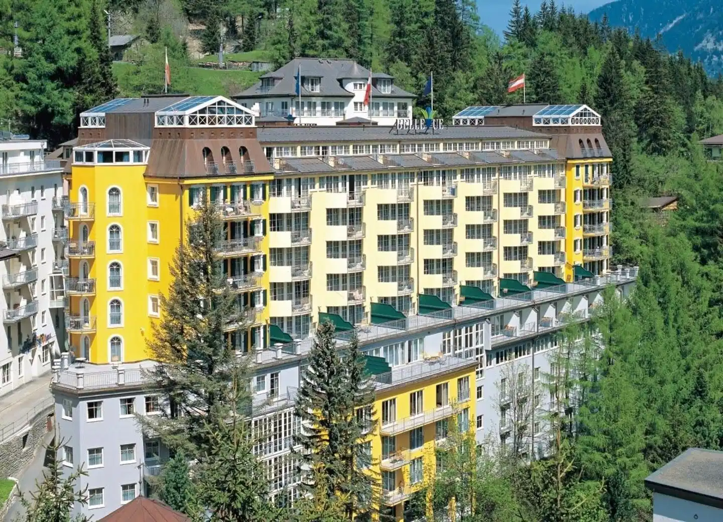 MONDI Hotel Bellevue Gastein Aussenansicht