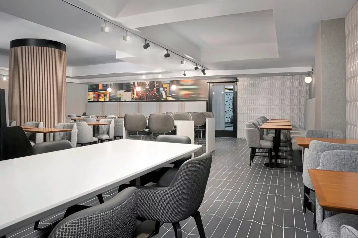 SpringHill Suites New York Manhattan Times Square Bar