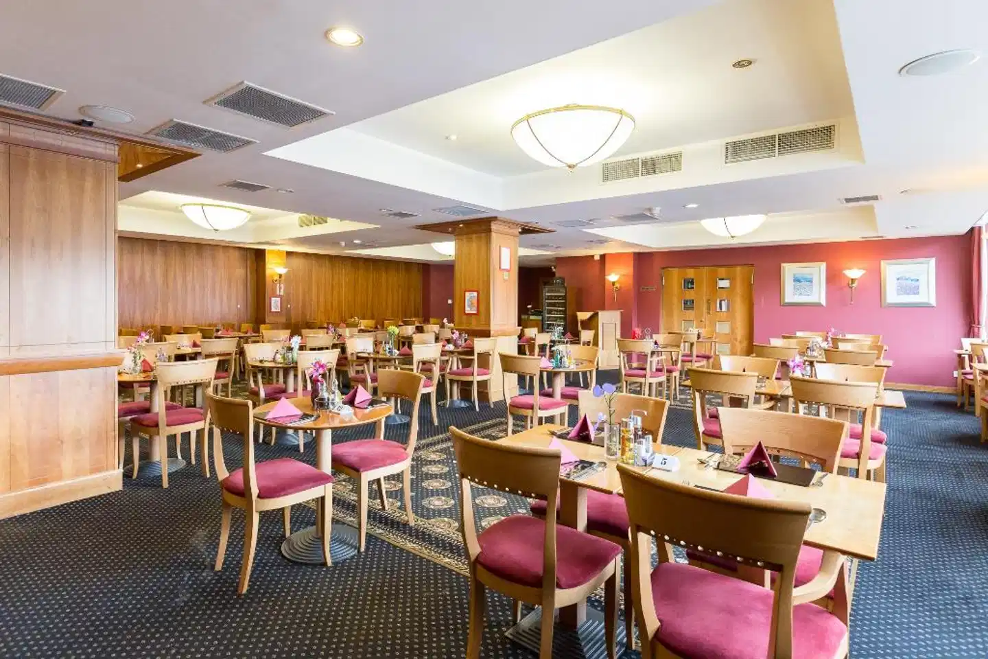 Wembley International Hotel Restaurant