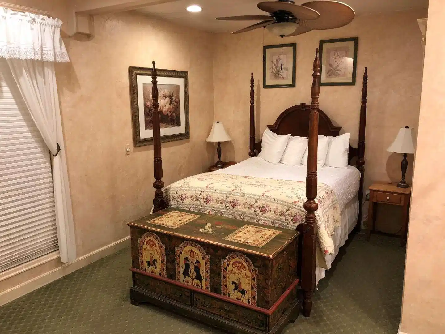 Best Western Grandma's Feather Bed Wohnbeispiel