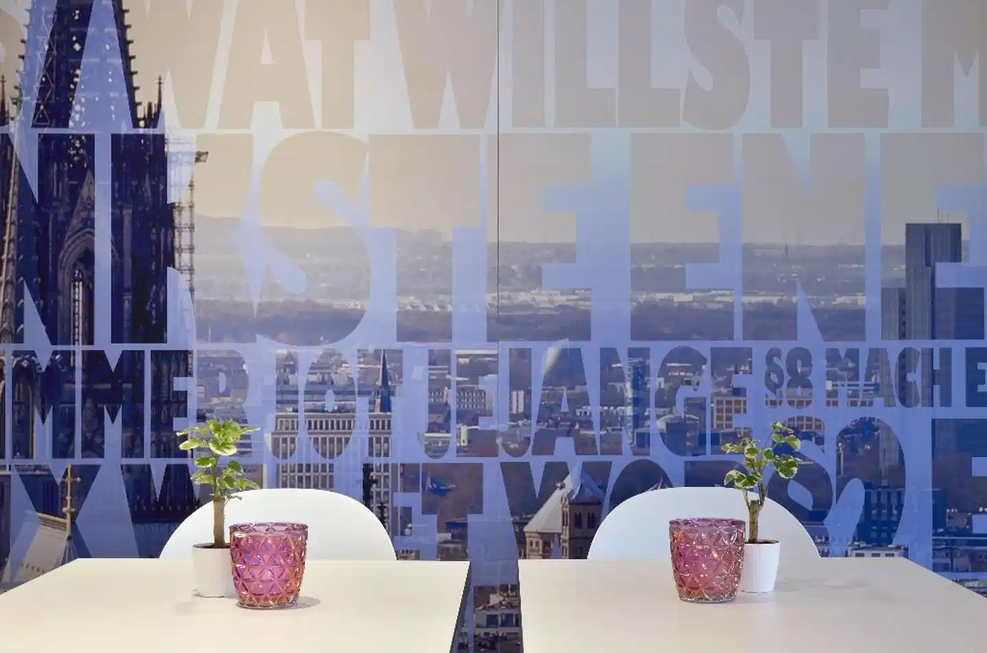 B&B Hotel Köln-West Badezimmer