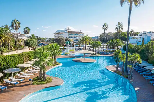 JS Portocolom Suites POOL