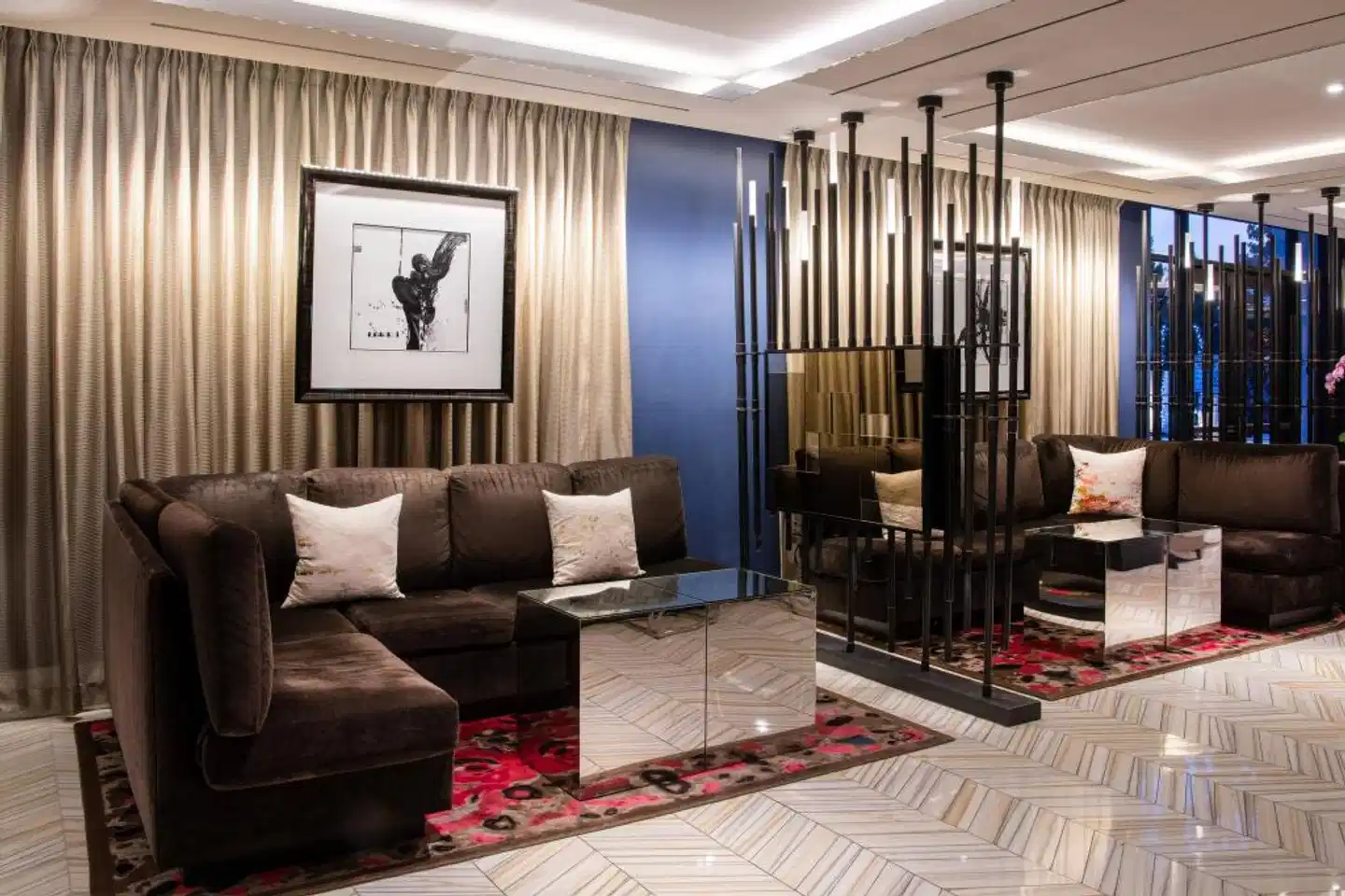 Beverly Hills Marriott Lobby