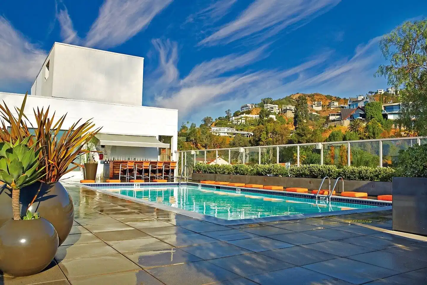 Andaz West Hollywood Hallenbad