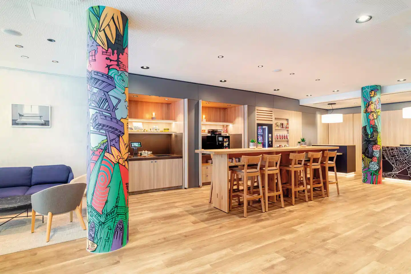 IntercityHotel Wien Bar