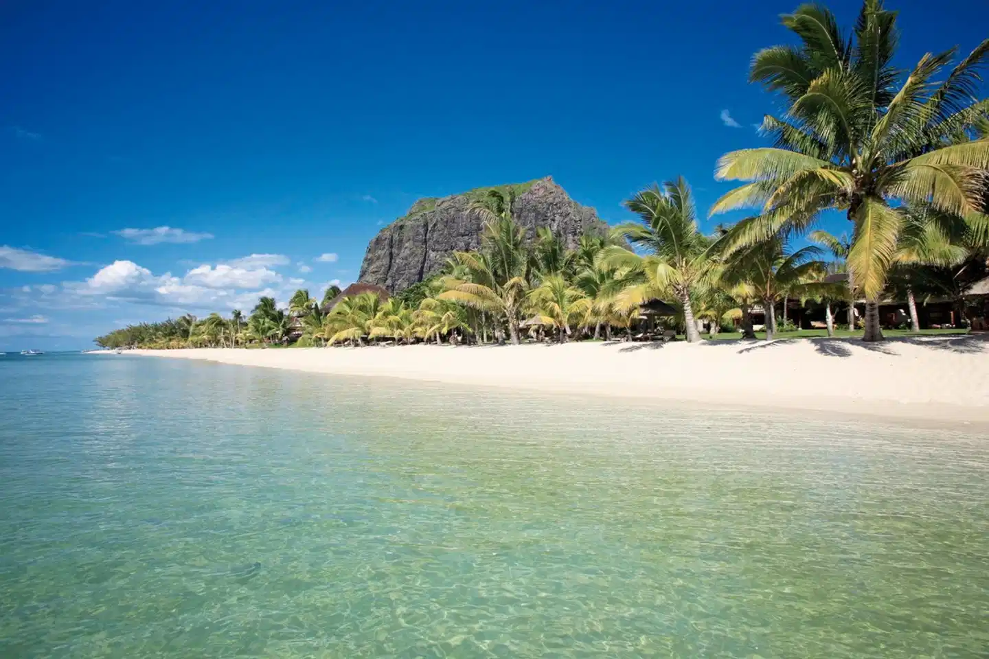 LUX* Le Morne, Mauritius Strand