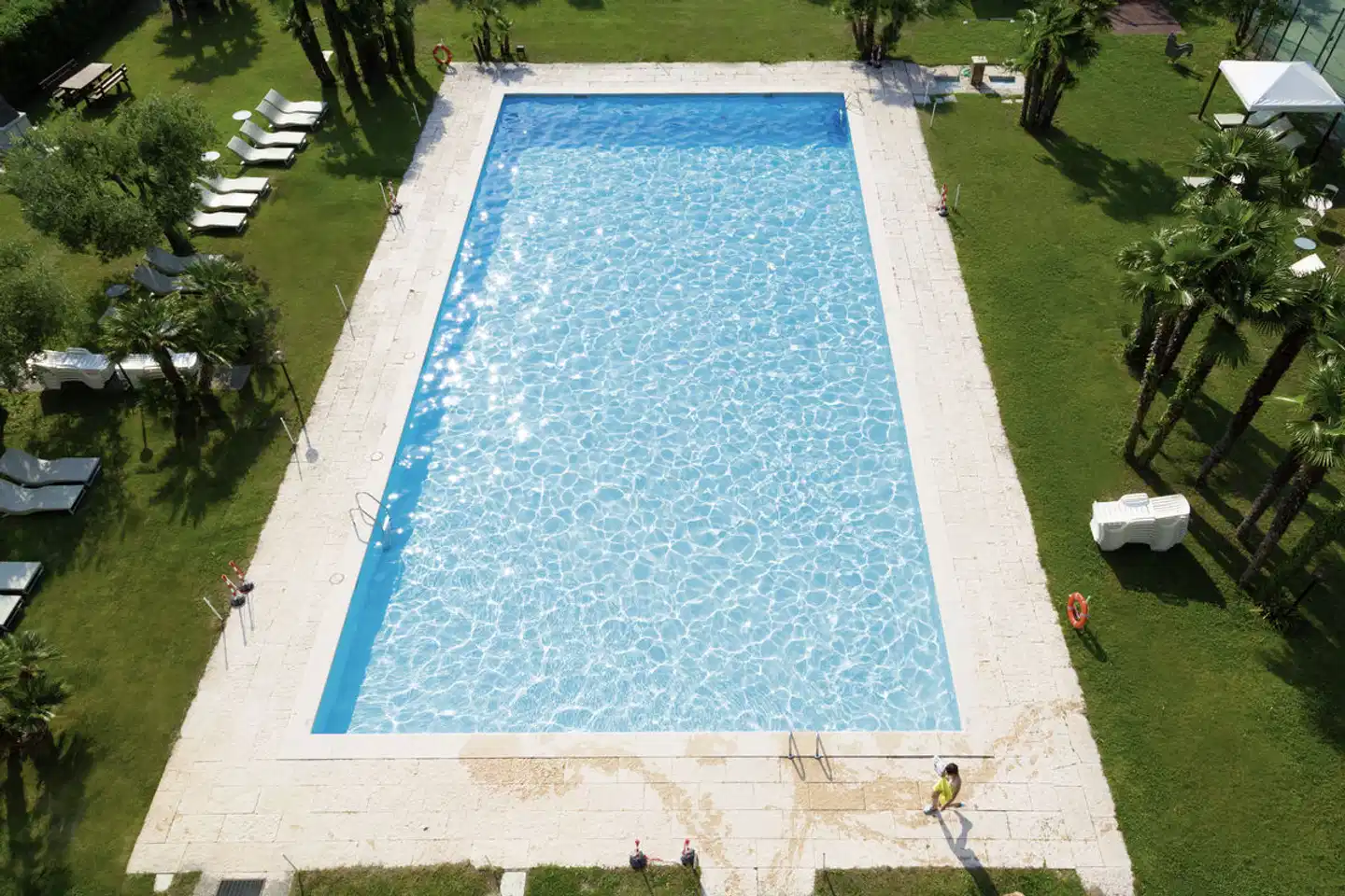 Residence Monica Riva del Garda Pool